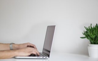 monday.com Board Struktur übersichtlich aufbauen